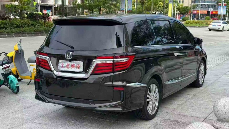 江门20年本田艾力绅7