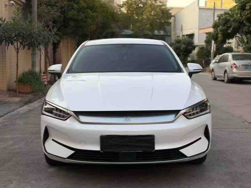 中山23年比亚迪秦1