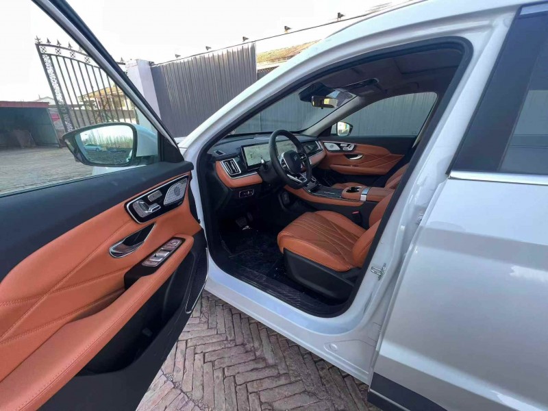 保定26年奇瑞捷途5