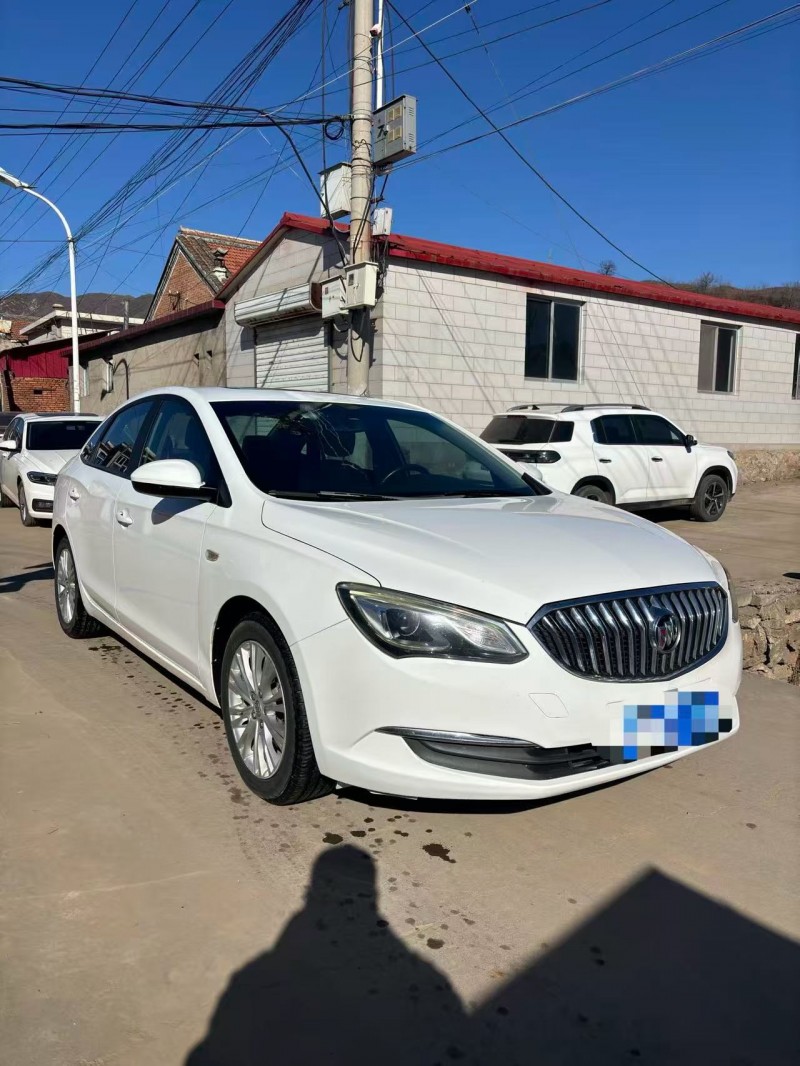 承德17年别克英朗2