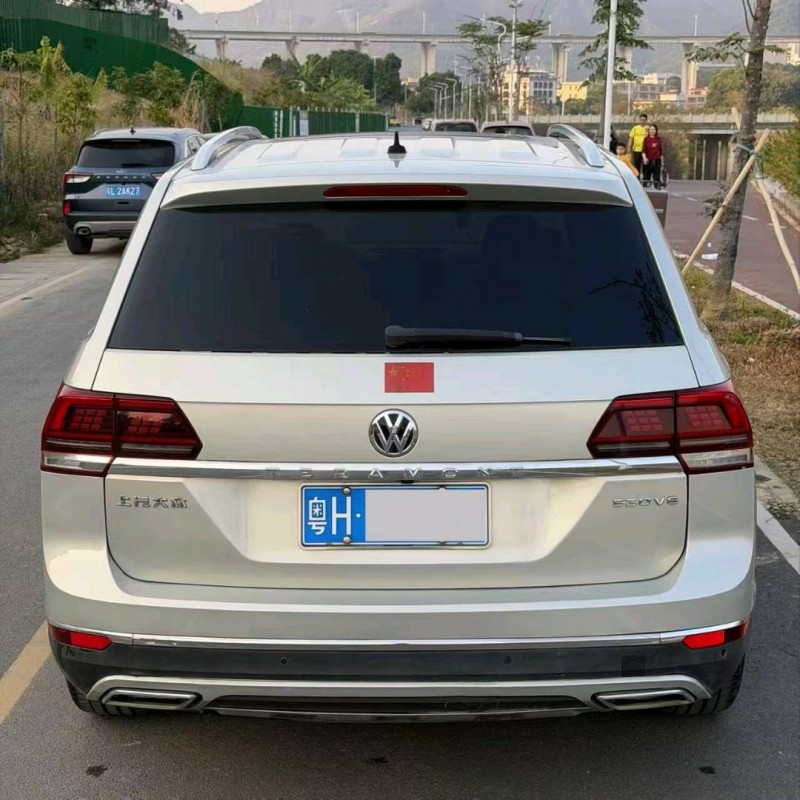 东莞18年大众途昂9