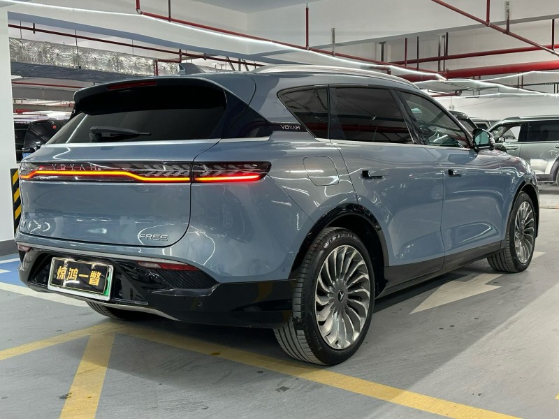 深圳23年岚图汽车FREE7