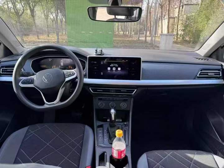 鹤壁23年大众朗逸9