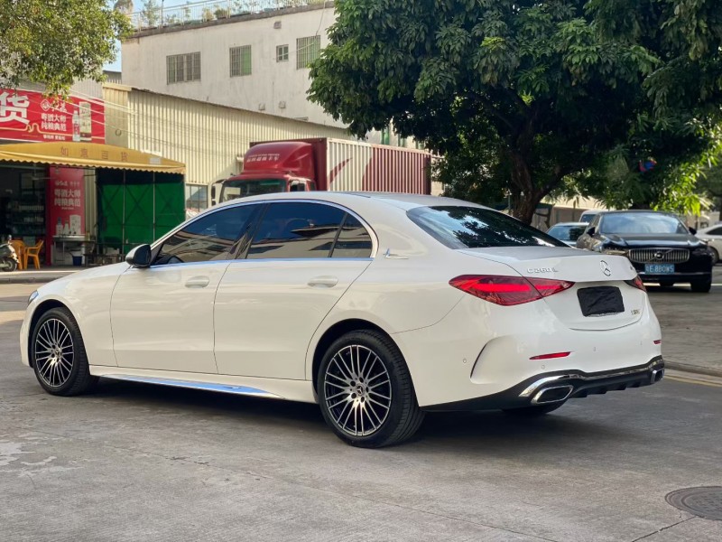 中山24年奔驰C8