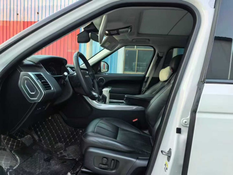 徐州21年路虎揽胜运动8