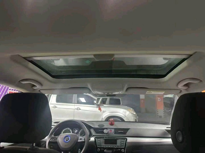 成都17年斯柯达速派5