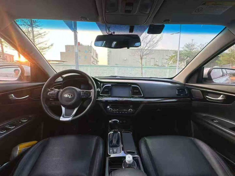 湛江18年起亚K44