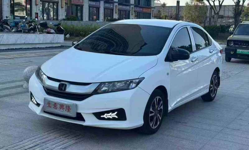 汕头18年本田锋范2