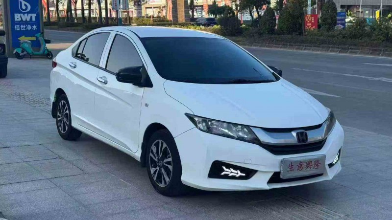 汕头18年本田锋范3