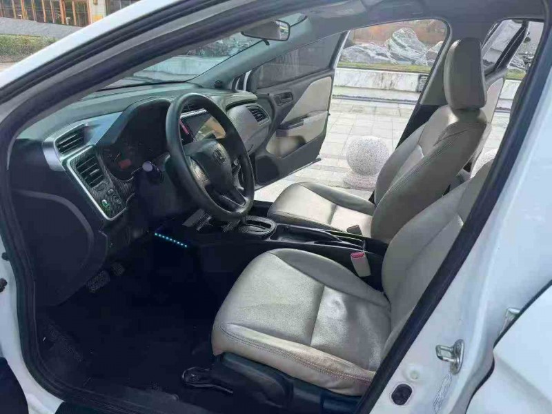 汕头18年本田锋范5