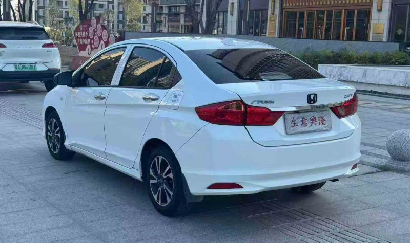 汕头18年本田锋范7