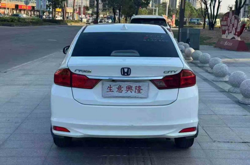 汕头18年本田锋范9