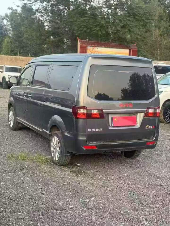 鹤壁23年华晨鑫源6