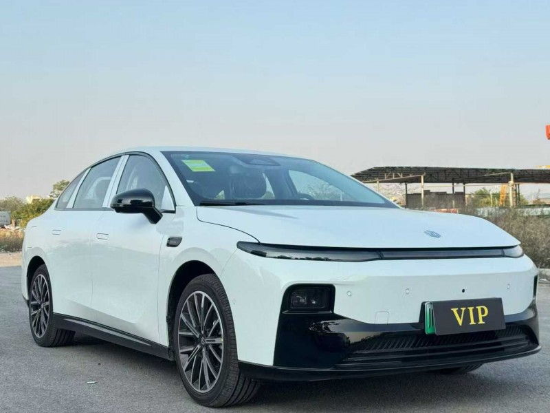 柳州26年零跑汽车C013