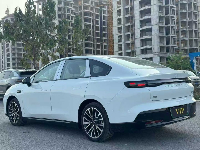 柳州26年零跑汽车C014