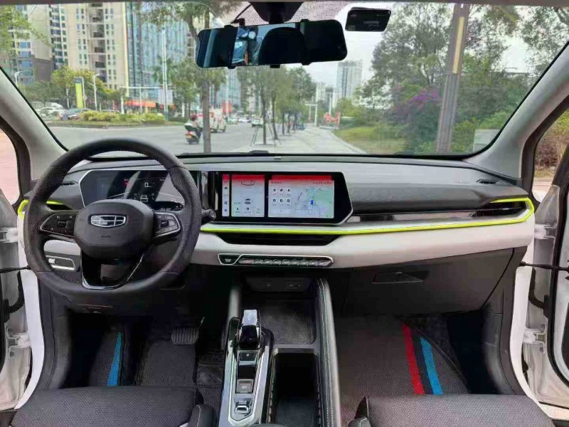 湛江23年吉利缤瑞4