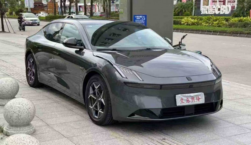 汕头25年领克Z102