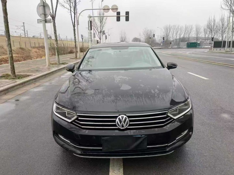 郑州17年大众迈腾1