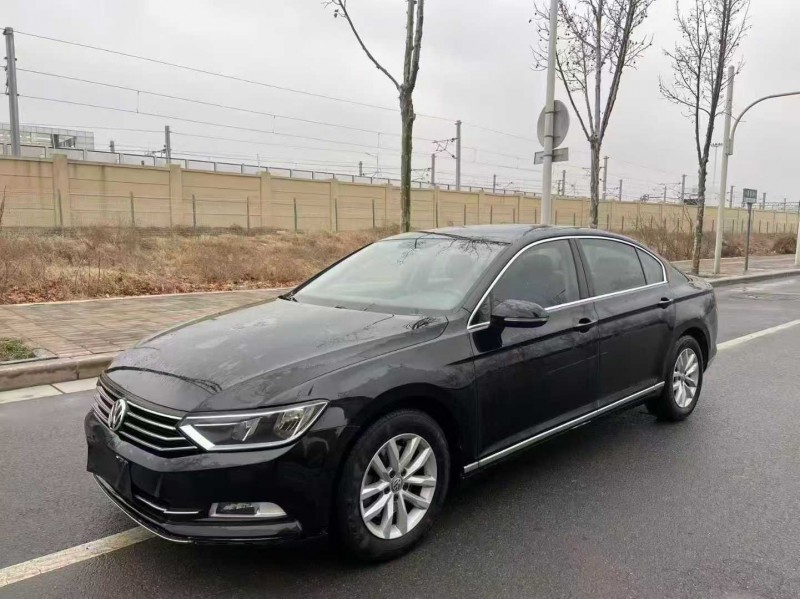 郑州17年大众迈腾2