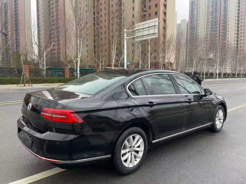 郑州17年大众迈腾6