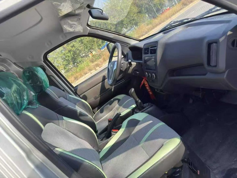 柳州25年福田祥菱5