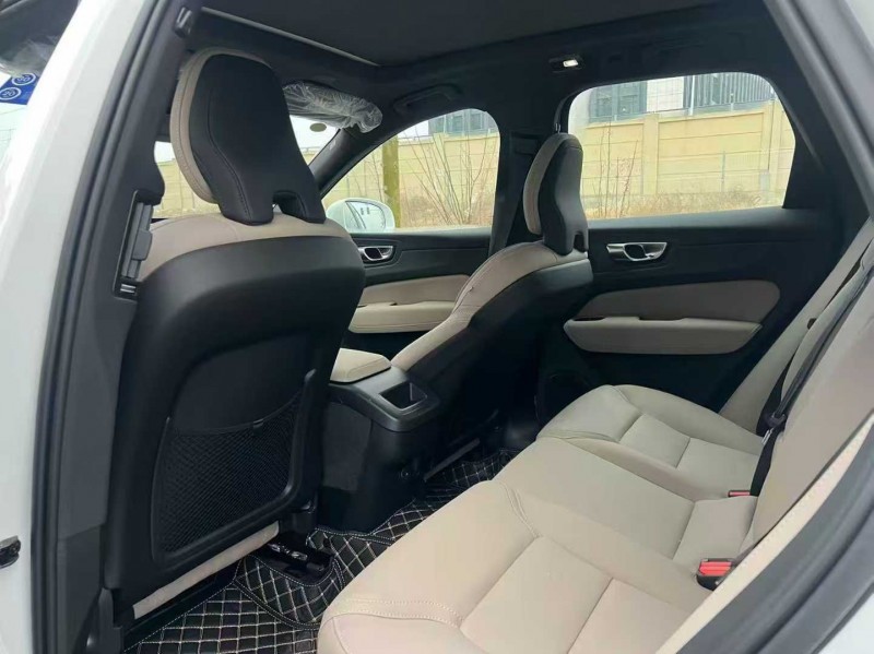 郑州26年沃尔沃XC607