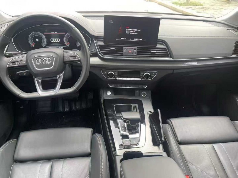 郑州22年奥迪Q58