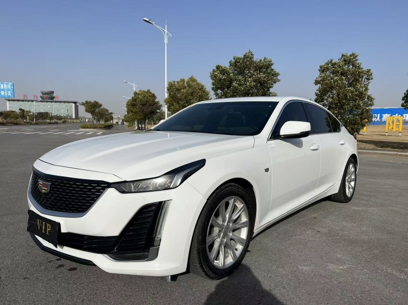 盐城20年凯迪拉克CT53