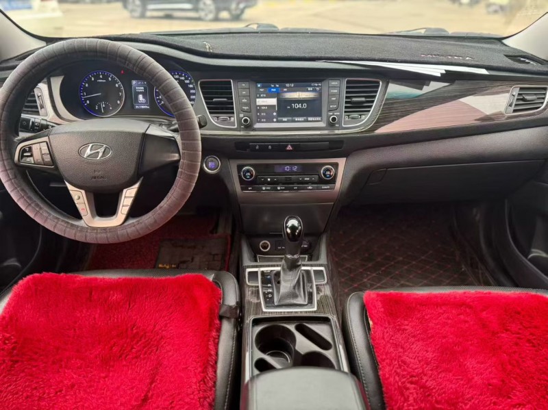 廊坊16年现代名图6