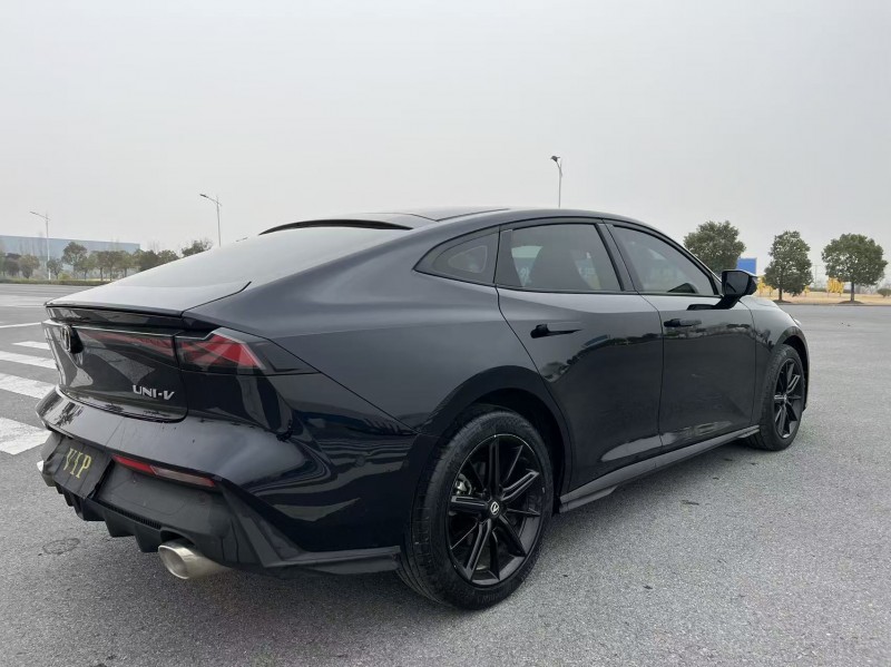 盐城23年长安汽车UNI8