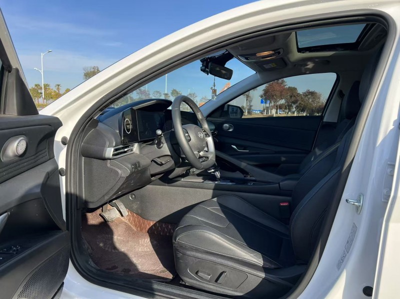 盐城24年现代伊兰特4