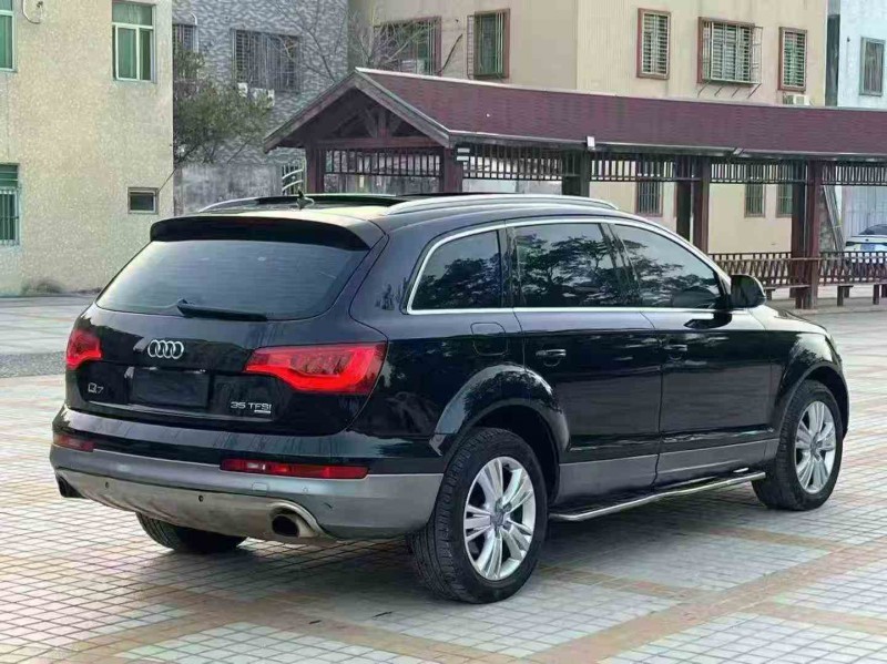 常州13年奥迪Q78