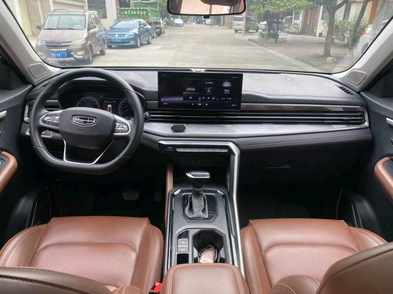 中山22年吉利远景4