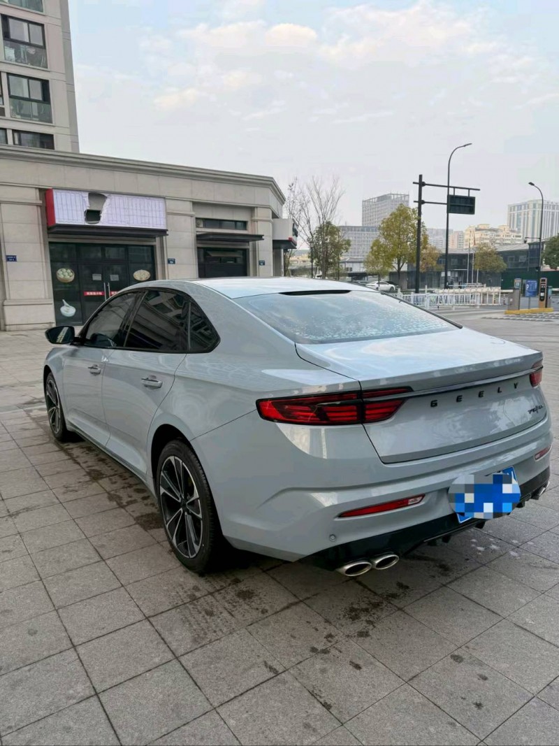 杭州22年吉利星瑞8