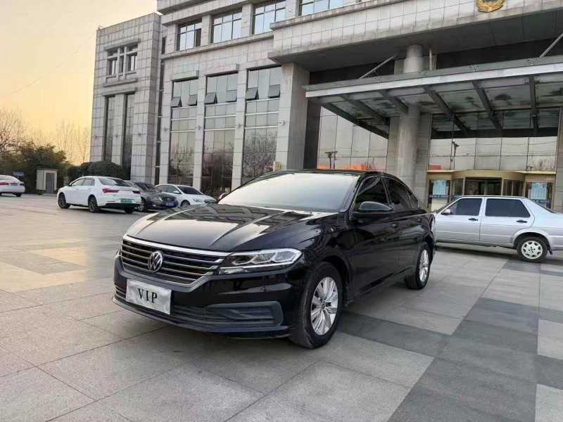 枣庄22年大众朗逸2