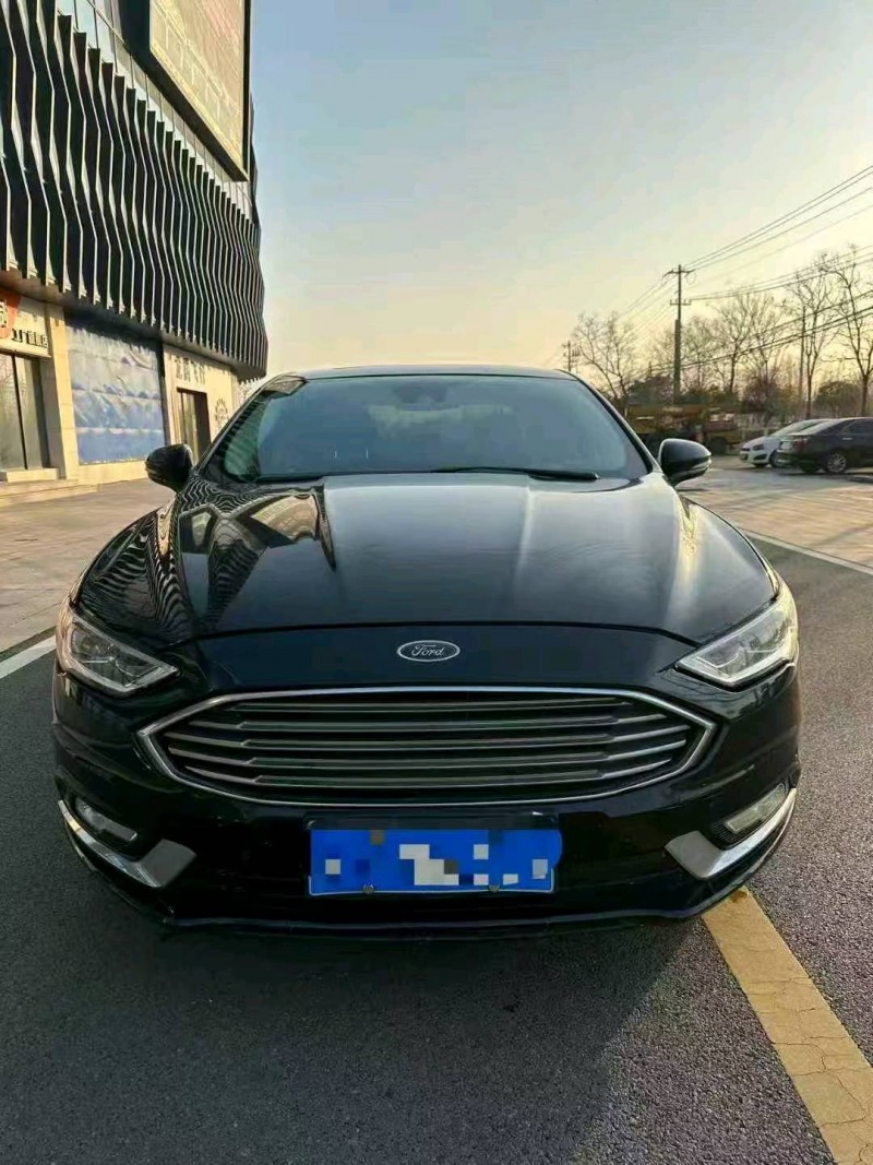 徐州17年福特蒙迪欧1