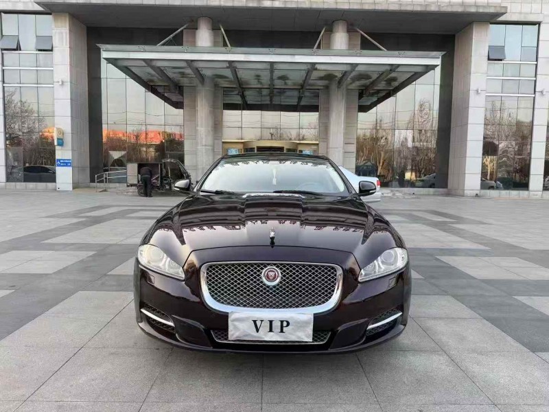 枣庄16年捷豹XJL1