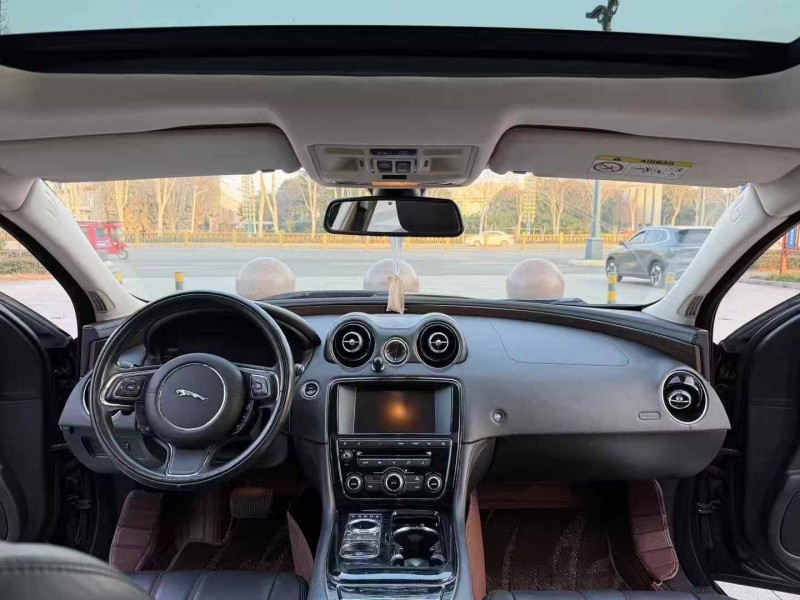 枣庄16年捷豹XJL6