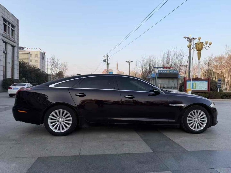 枣庄16年捷豹XJL7