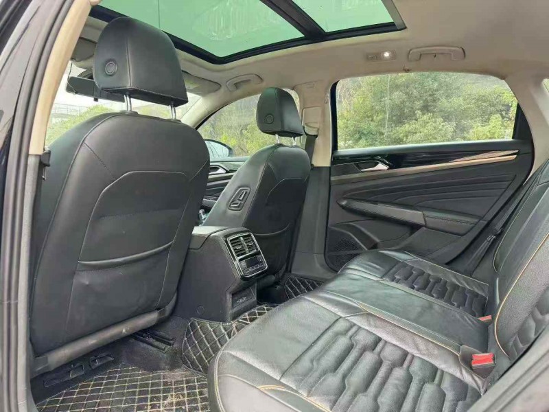 张家界19年大众帕萨特6