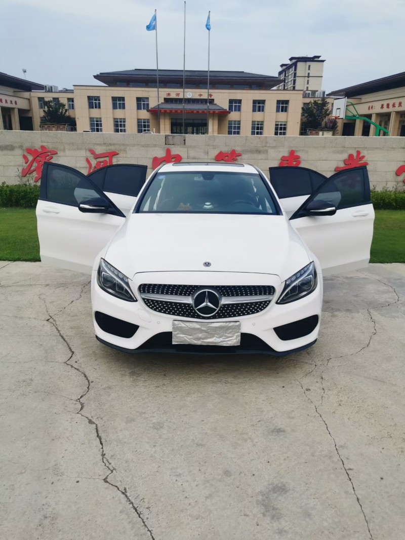 徐州17年奔驰C2
