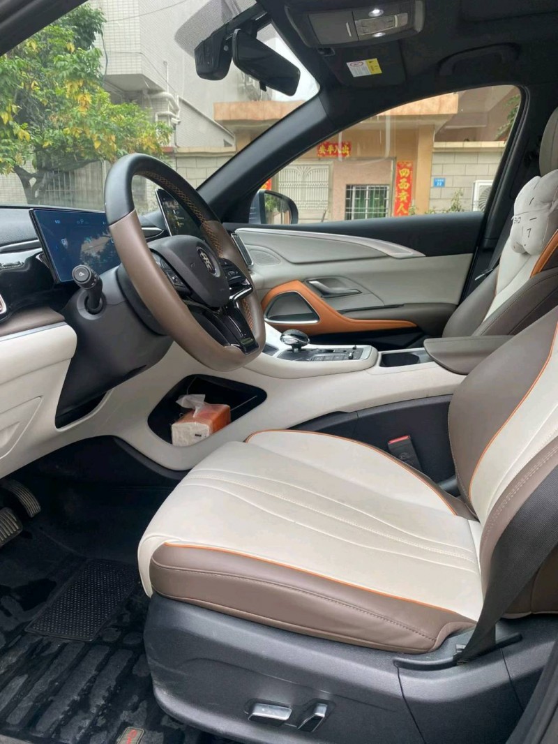 中山23年比亚迪宋6