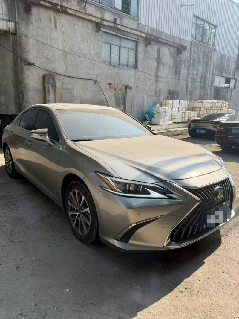 台州23年雷克萨斯ES2