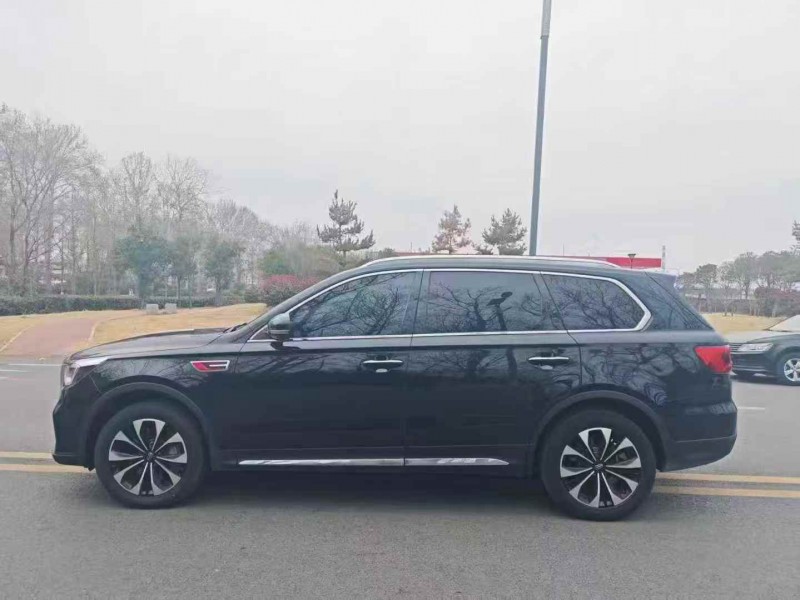 焦作22年红旗HS77