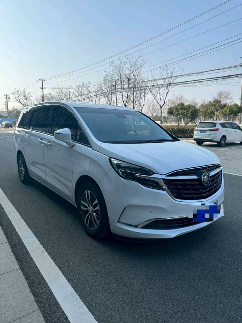 徐州20年别克GL82