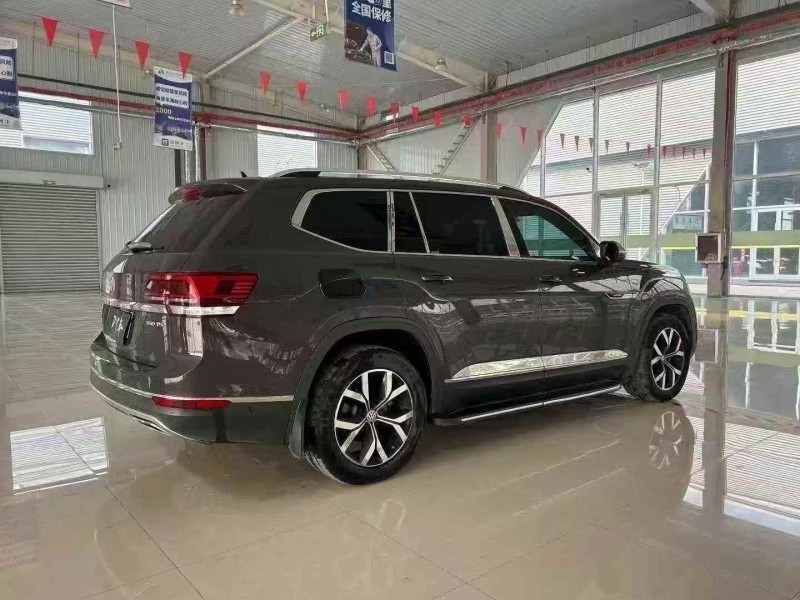 唐山20年大众途昂8