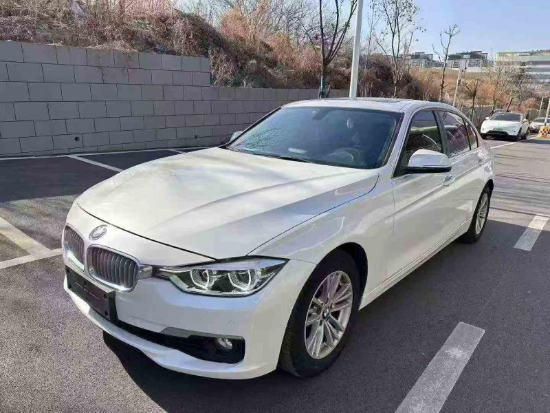 淄博18年宝马3系2