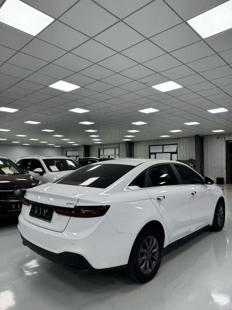 廊坊23年吉利几何4