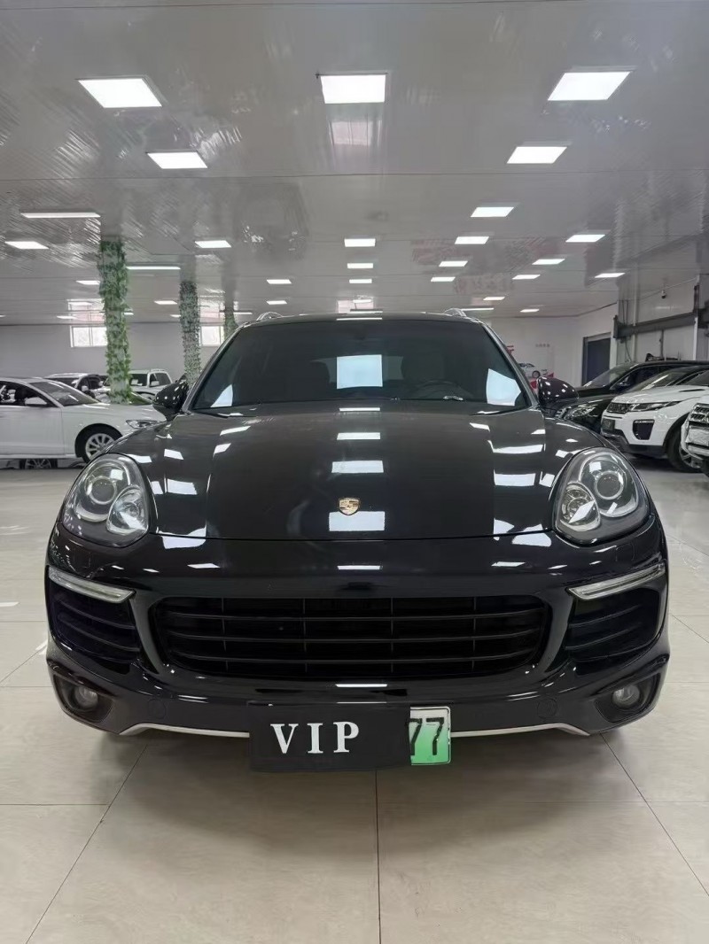 廊坊16年保时捷卡宴1