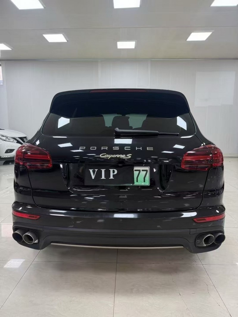 廊坊16年保时捷卡宴4